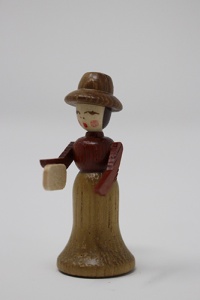 Historische Dame mit Tasche Padouk/Iroko